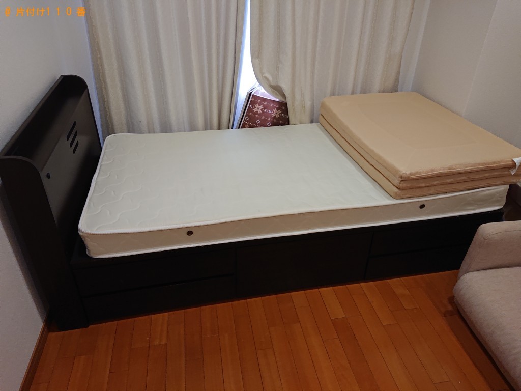 【大阪市西区】シングルベッド、ソファーの回収・処分ご依頼