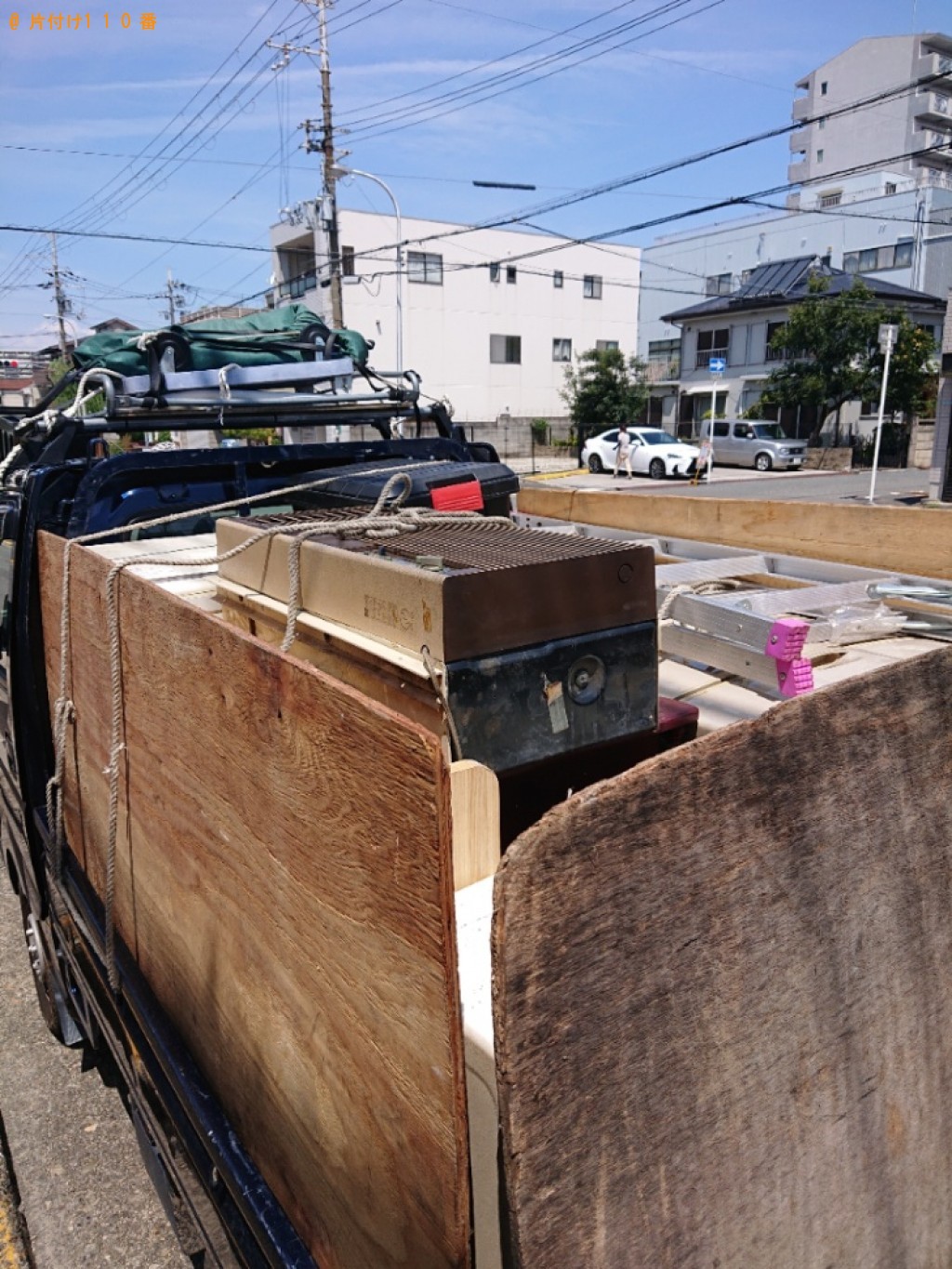 【東大阪市】冷蔵庫、エアコン、マッサージチェア等の回収・処分