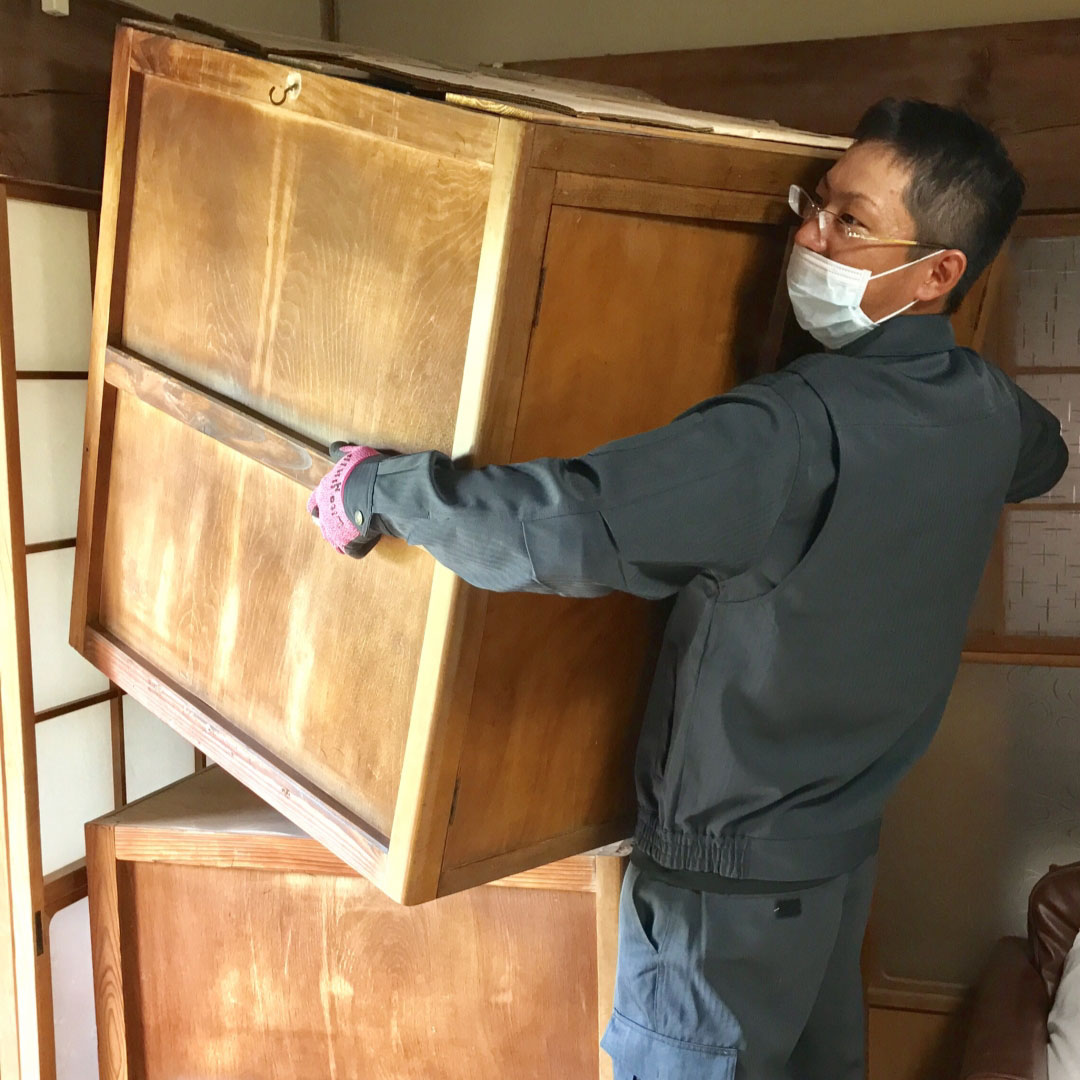 大阪府内家具引取り・処分サービス ｜ 【公式】不用品回収なら大阪